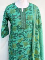 FLORAL PRINT BEAUTIFUL COTTON KURTA SET - Image 3